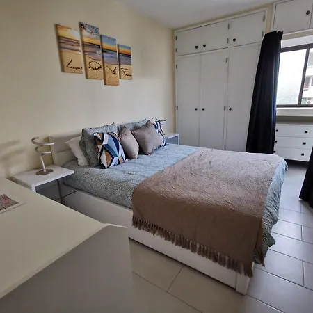 Apartamento Seaflower - Cosy, Family Friendly 50m From The *