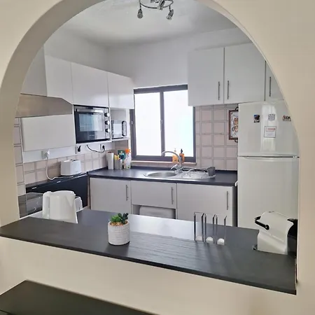 Apartamento Seaflower - Cosy, Family Friendly 50m From The *